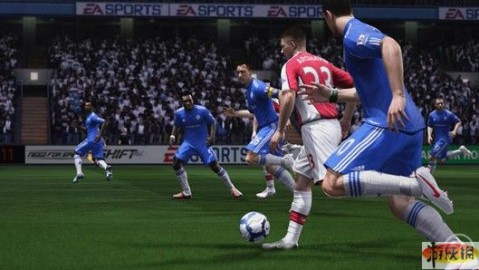 FIFA14便宜速度快球员全搜索：谁是性价比最高的绿茵快马？