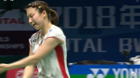 亚锦赛石宇奇2-0横扫黑马阿尤什，国羽男单九年首冠